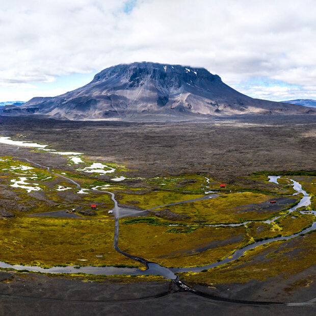 photo of highland oasis and fresh water springs herdubreidarlindir in vatnajokull national park iceland
